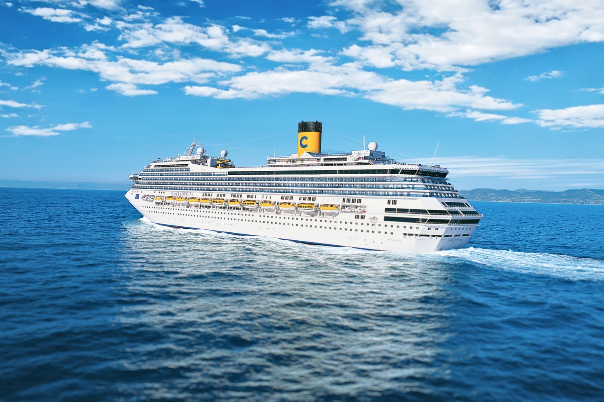 Rejs Śródziemnomorska Odyseja z Savony do Stambułu z polskim pilotem - Costa Fortuna kabina wewnętrzna 2 osobowa