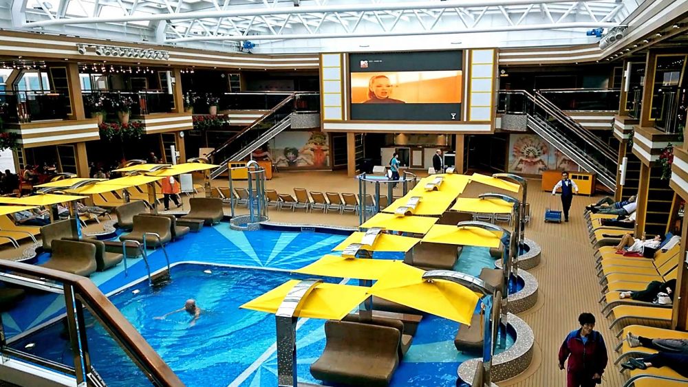  Rejs Fiordy Norweskie i Kopenhaga z polskim pilotem - Costa Diadema kabina z balkonem 2 osobowa 