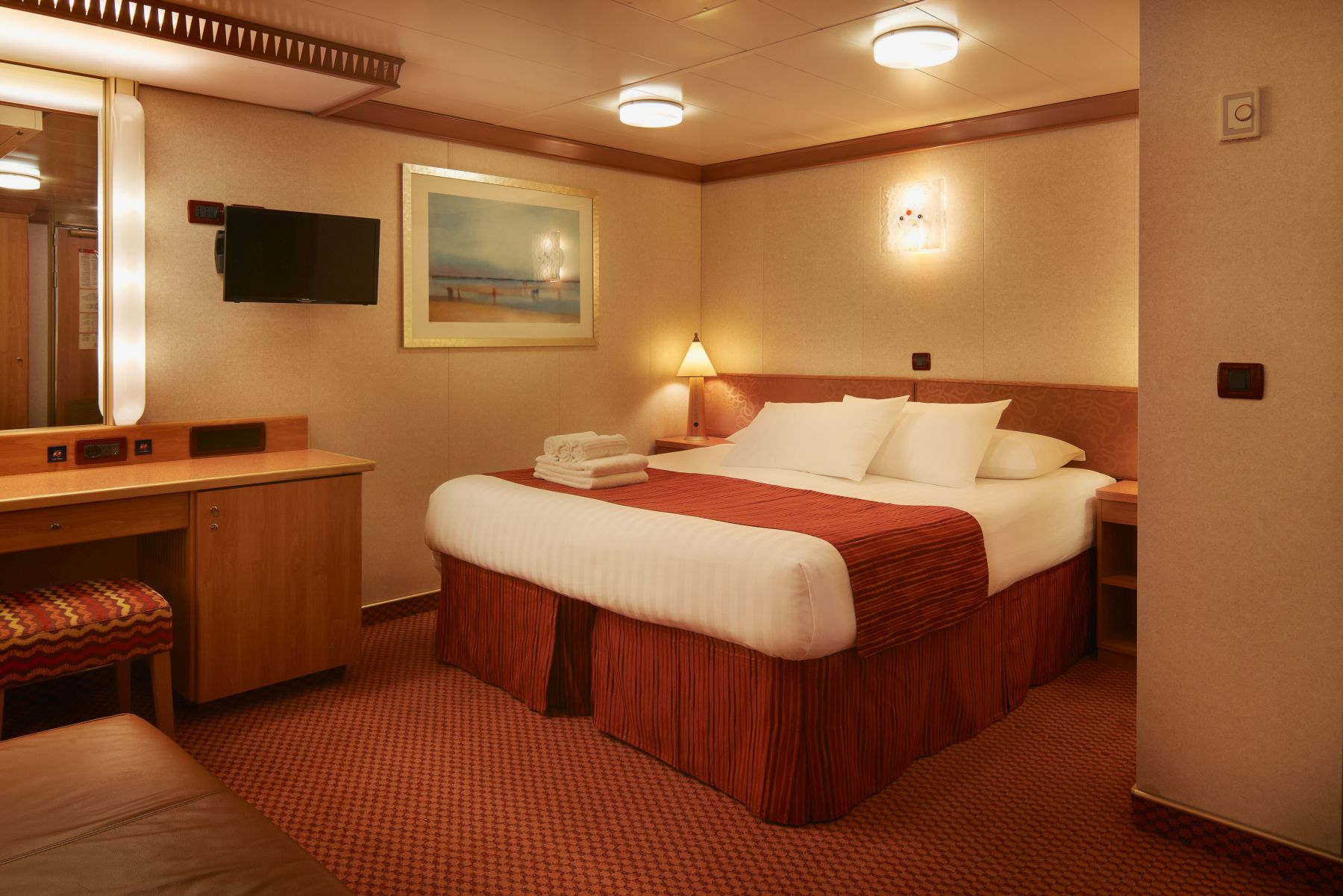  Rejs Adriatyk, Czarnogóra, Grecja i Chorwacja z polskim pilotem - Costa Deliziosa kabina z balkonem 2 osobowa 