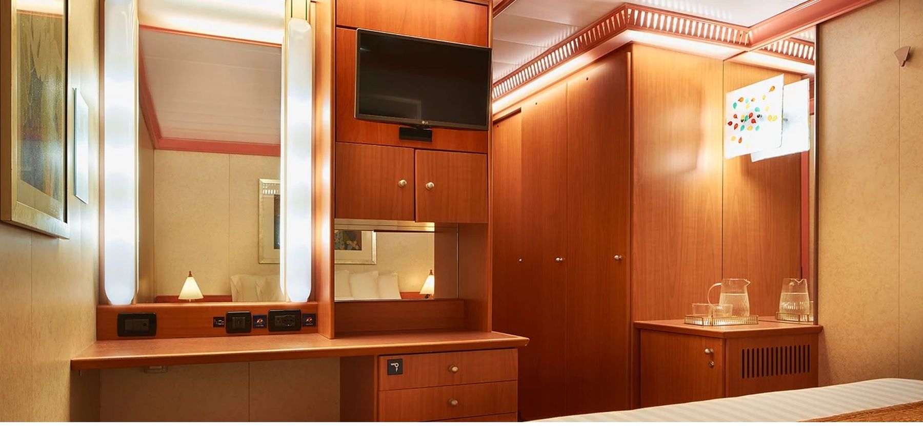  Rejs Śródziemnomorska Odyseja z Izmirem i Stambułem z Savony z polskim pilotem - Costa Fortuna kabina z balkonem 2 osobo 