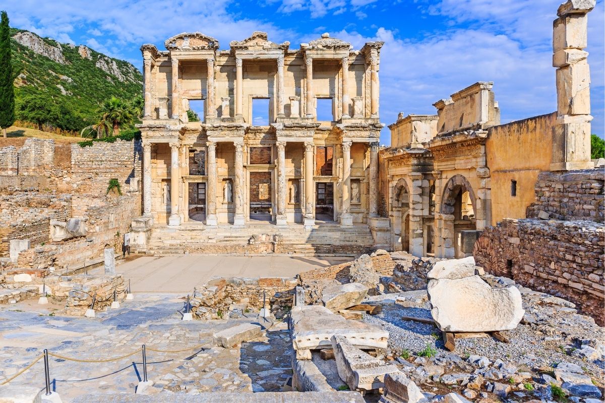  Rejs Brama Orientu i Wyspy Greckie z polskim pilotem - Costa Fortuna kabina z balkonem 2 osobowa 