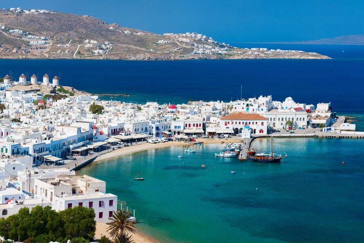  Rejs Brama Orientu i Wyspy Greckie z polskim pilotem - Costa Fortuna kabina z balkonem 2 osobowa 