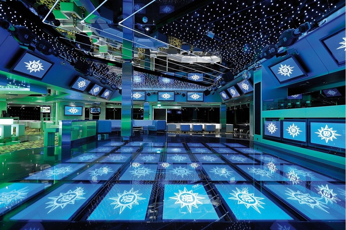  Rejs Ameryka Środkowa: Kawa, Dżungla i Plaże Karaibów z polskim pilotem - MSC Poesia - kabina wewnętrzna 2 osobowa 