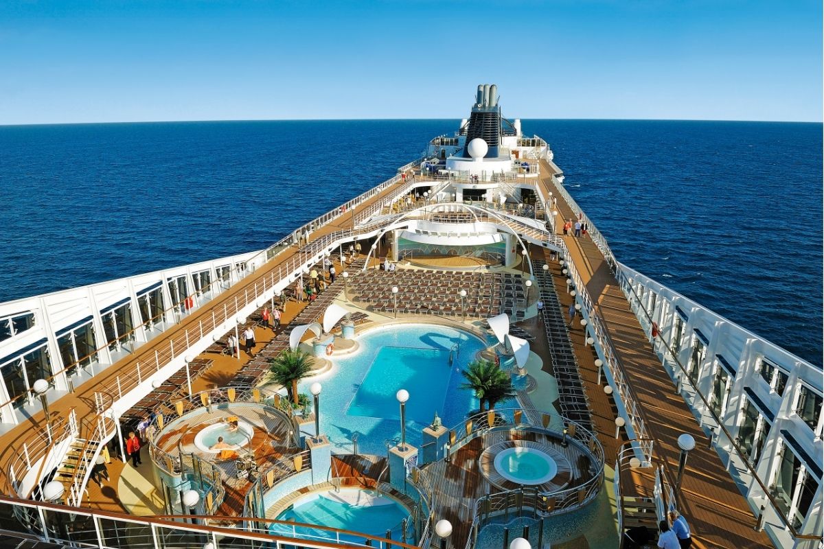  Rejs Ameryka Środkowa: Kawa, Dżungla i Plaże Karaibów z polskim pilotem - MSC Poesia - kabina z oknem 2 osobowa 