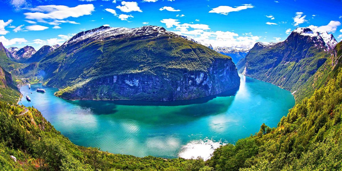  Rejs Fiordy Norweskie i Kopenhaga z polskim pilotem - Costa Diadema kabina wewnętrzna 2 osobowa 