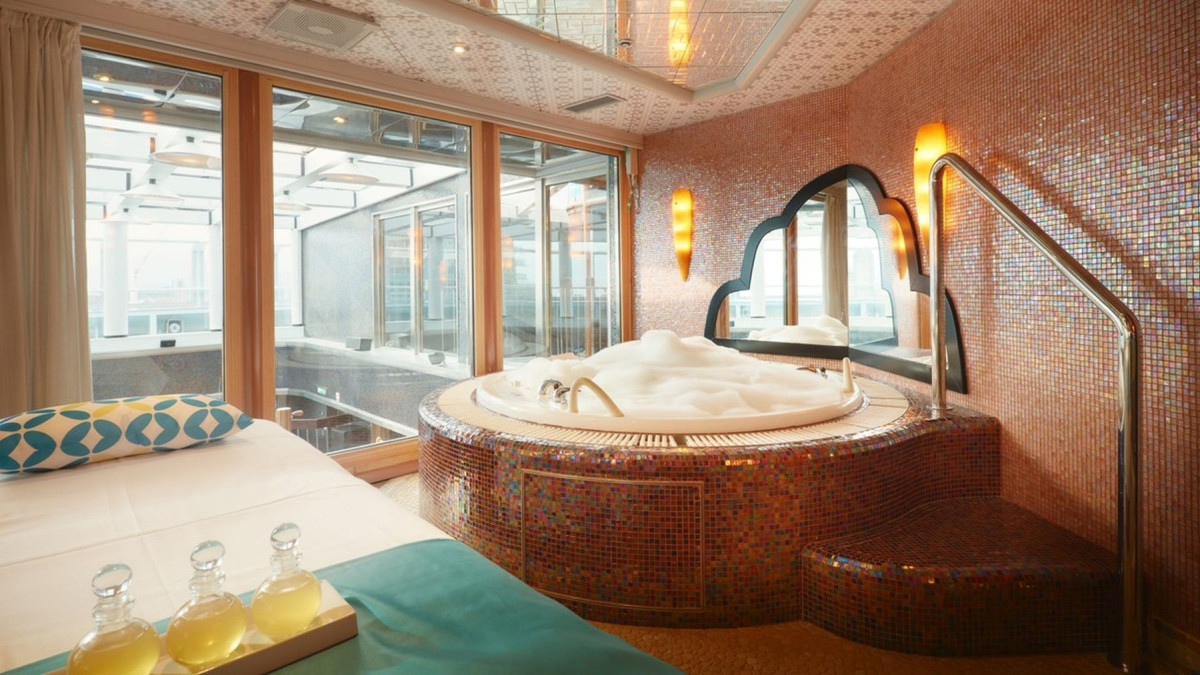  Rejs  z Barcelony do Savony - Kabina wewnętrzna - Costa Pacifica 
