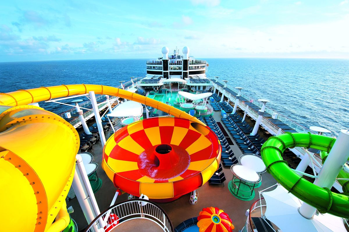  Norwegian Epic z Rzymu do Barcelony - Kabina z oknem 