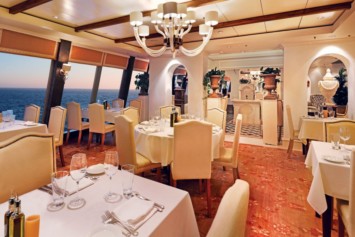  Norwegian Epic z Rzymu do Barcelony - Kabina z oknem 