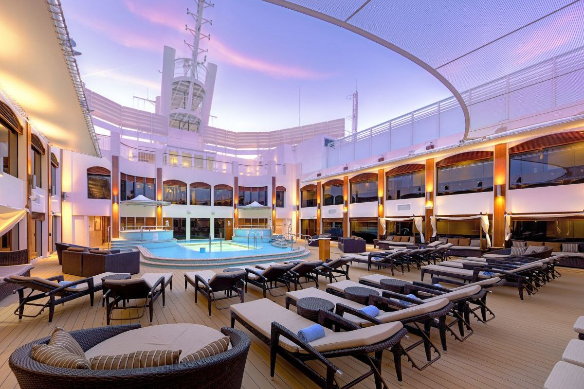  Norwegian Epic z Rzymu do Barcelony - Kabina z oknem 